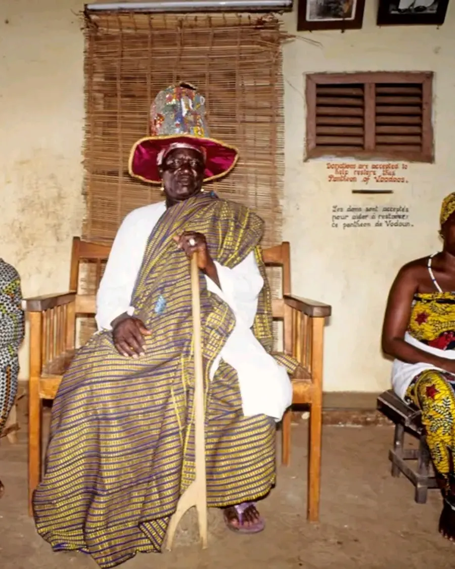 His Holiness Daagbo Hounon Houna I, in audience