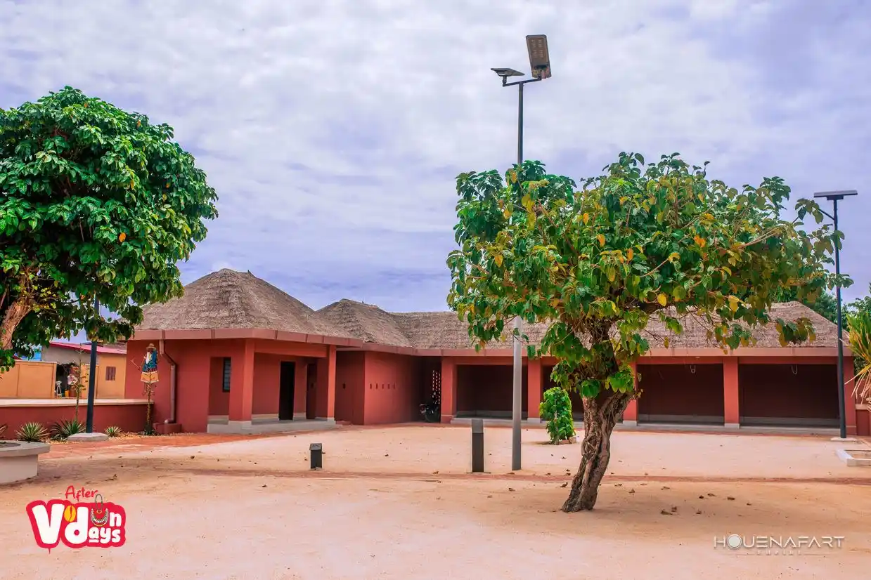 Couvent de Sakpata à Zoungbodji, Ouidah, Benim (vista 3)