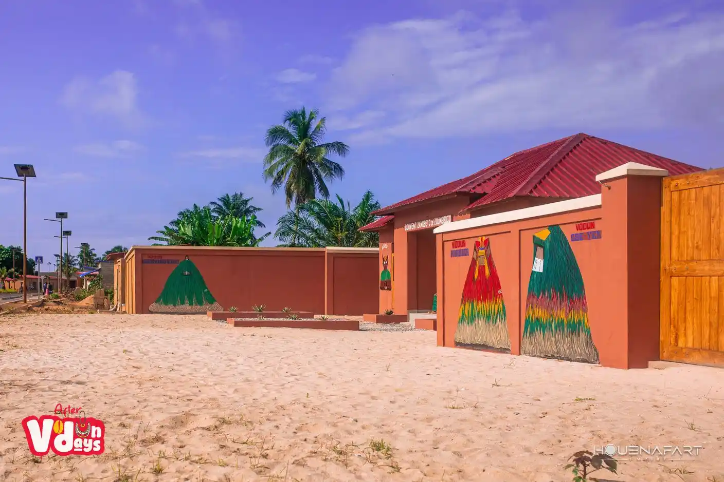 Couvent Zangbeto de Zoungbodji, Ouidah, Benin (view 3)