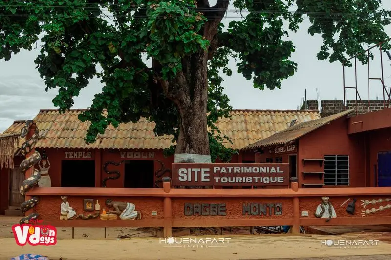 Place Dangbé Klounon, Porto-Novo, Benin (view 2)