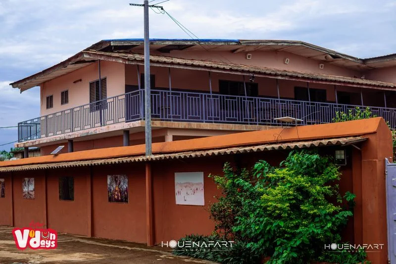 Place Migan, Porto-Novo, Bénin (vue 4)