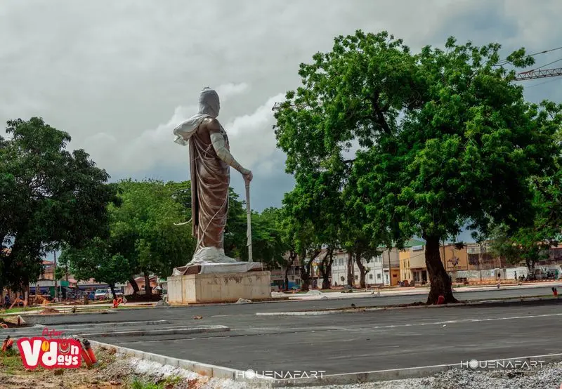 Place Toffa, Porto-Novo, Bénin (vue 2)