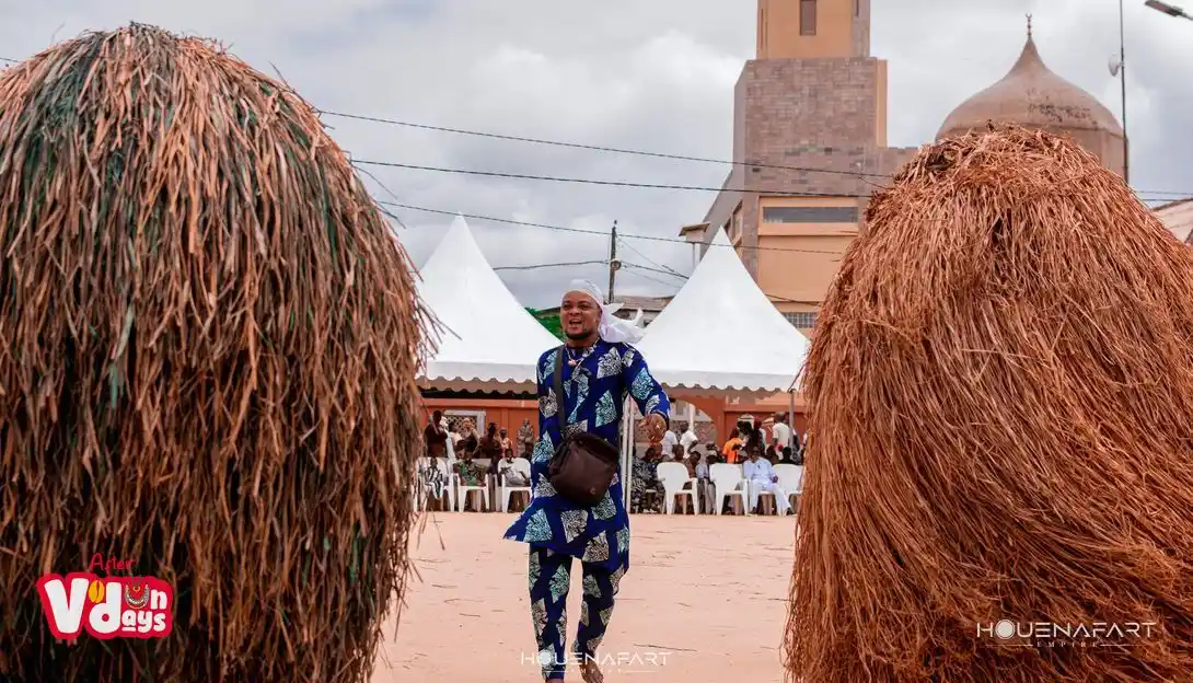 Zangbeto : night guardians of Vodun, Ouidah, Benin